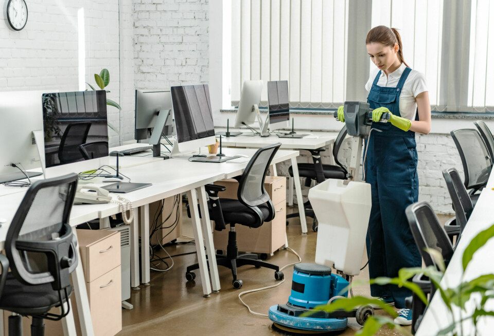 Maskinelt renhold i kontorlandskap