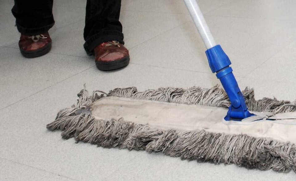 mopping.jpg mopping.jpg