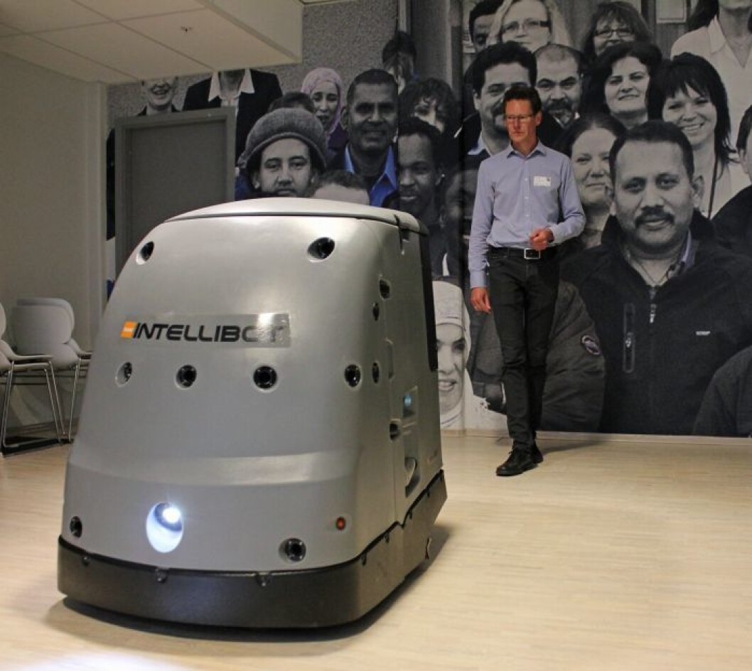 Intellibot og Henrik Andersen Foto Newswire Intellibot og Henrik Andersen Foto Newswire