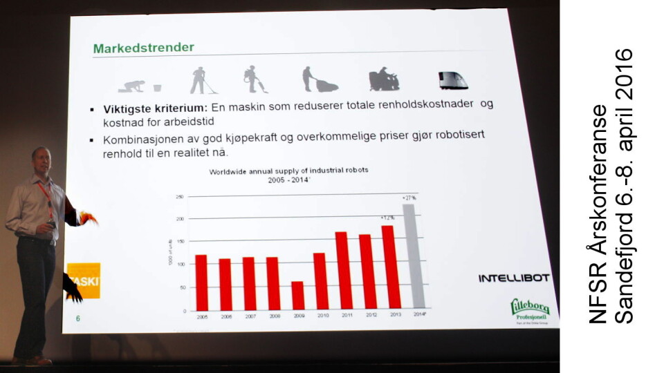Tommy Harsvik fra Lilleborg Profesjonell forteller om roboters inntog i samfunnet generelt og renholdsbransjen spesielt, og presenterer egenskaper ved den kommende Intellibot for gulvvask og støvsug. Tommy Harsvik fra Lilleborg Profesjonell forteller om roboters inntog i samfunnet generelt og renholdsbransjen spesielt, og presenterer egenskaper ved den kommende Intellibot for gulvvask og støvsug.