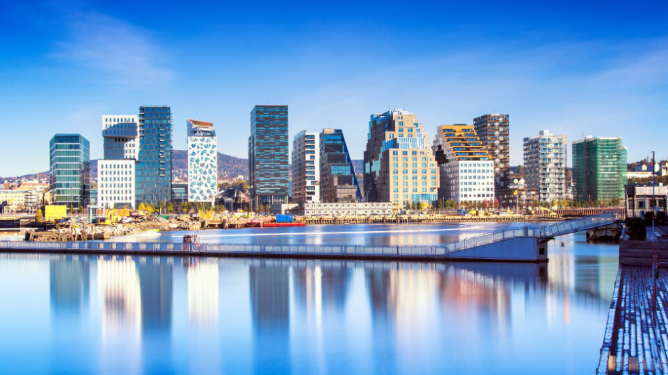 Særlig i byene er det sterk konkurranse og et intenst prispress på renholdstjenestene. (Ill.foto fra Bjørvika i Oslo: Morten Normann Almeland/Colourbox) Særlig i byene er det sterk konkurranse og et intenst prispress på renholdstjenestene. (Ill.foto fra Bjørvika i Oslo: Morten Normann Almeland/Colourbox)