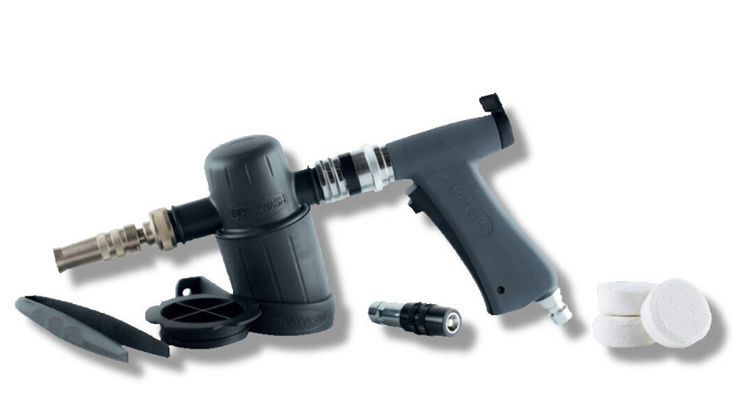 Pistolgrep, utstyr og tabletter i Spraywash-systemet. (Foto: PLS) Pistolgrep, utstyr og tabletter i Spraywash-systemet. (Foto: PLS)