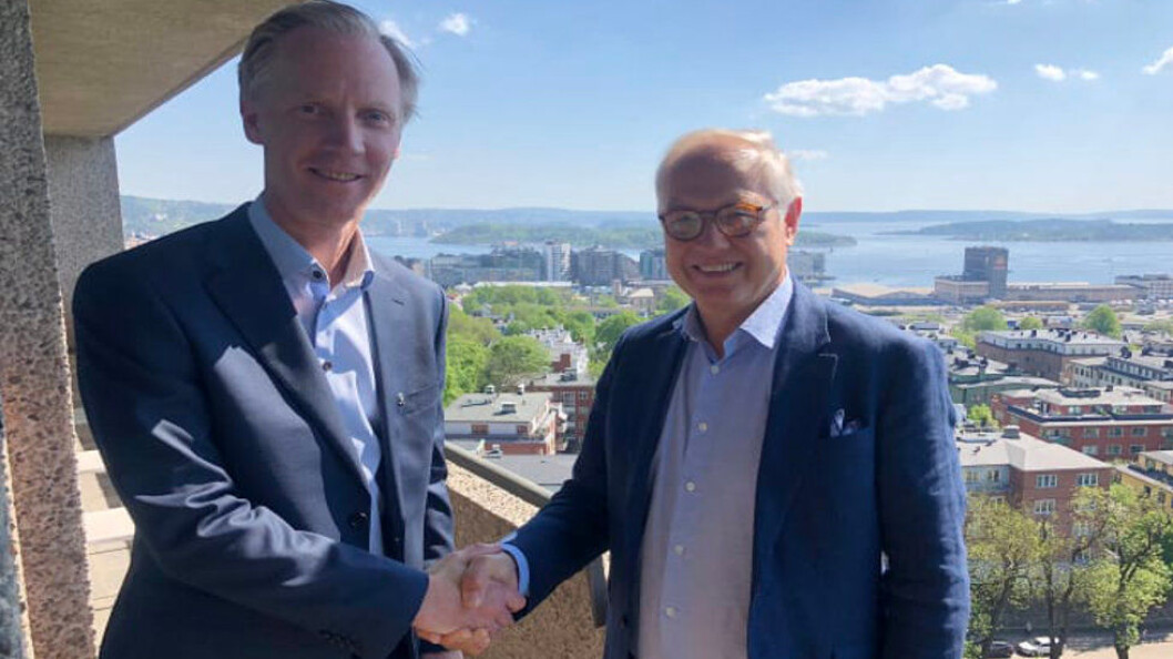 Nikolai Utheim, adm. direktør i Coor Norge og Roald Instebø, arbeidende styreformann i West Facility Management. (Foto: Coor) Nikolai Utheim, adm. direktør i Coor Norge og Roald Instebø, arbeidende styreformann i West Facility Management. (Foto: Coor)