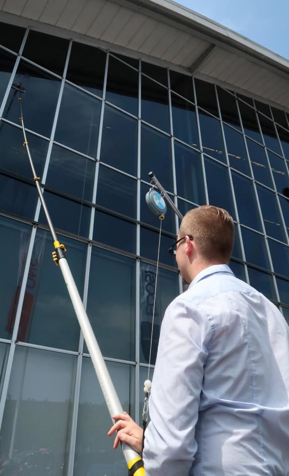 Trygg på bakken, men hva med ryggen? (Ill.foto fra Interclean 2018: teh) Trygg på bakken, men hva med ryggen? (Ill.foto fra Interclean 2018: teh)