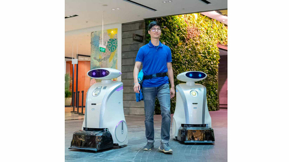 Robotene skal frigjøre renholderen til å utføre mer krevende rengjørings­oppgaver. (Foto: LionsBot International)