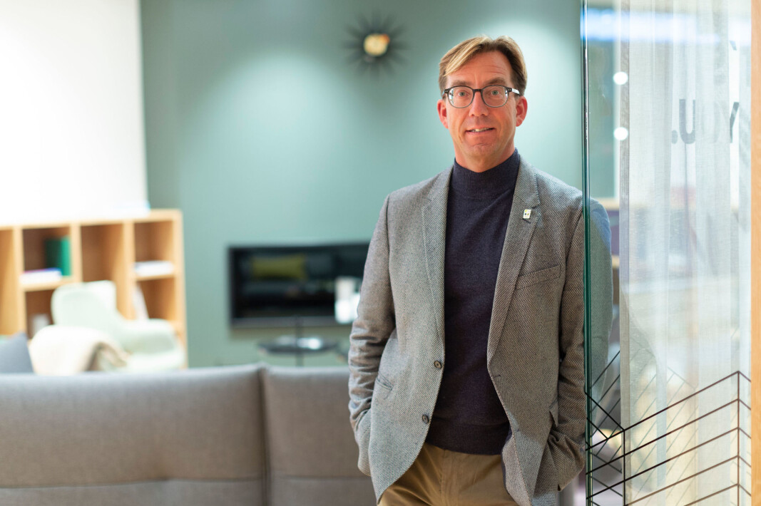 Rune Aale-Hansen, adm.dir. Norsk Kommunalteknisk Forening (NKF), gir mange gode grunner til at renholdsledere bør inn i kommunenes toppledelse. Rune Aale-Hansen, adm.dir. Norsk Kommunalteknisk Forening (NKF), gir mange gode grunner til at renholdsledere bør inn i kommunenes toppledelse.