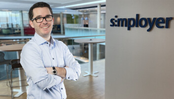 Jørgen Brostrøm, Simployer. Jørgen Brostrøm, Simployer.