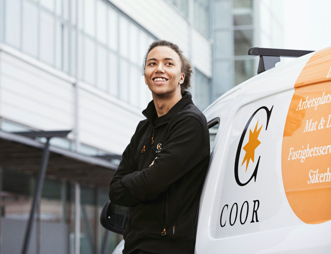 Elektrifisering av bilparken er ett av flere tiltak for å bidra til CO2-reduksjon. Elektrifisering av bilparken er ett av flere tiltak for å bidra til CO2-reduksjon.