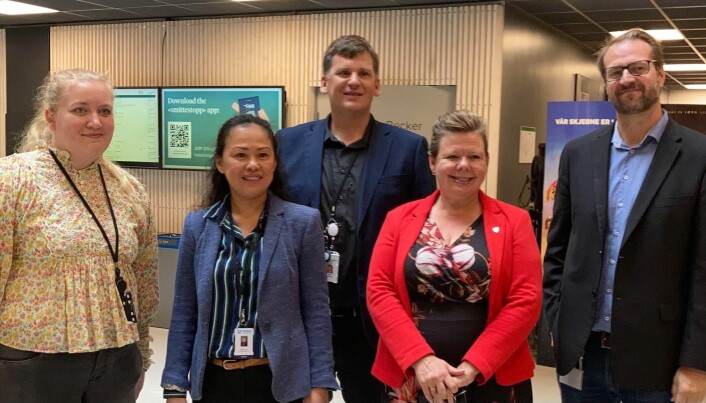Fra venstre Marte G. Ødegården, Rujira Coles, Eirik Hågensen, Siv Henriette Jacobsen og Nils Ivar Pedersen. Fra venstre Marte G. Ødegården, Rujira Coles, Eirik Hågensen, Siv Henriette Jacobsen og Nils Ivar Pedersen.