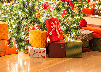 Husk å beskytte gulvet under juletreet