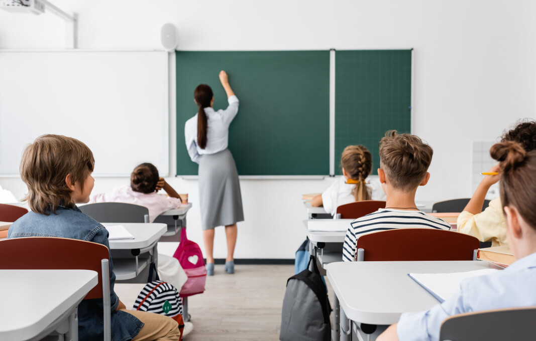 57 prosent av bedriftene i NHO Service og Handel uttaler at de har et økende udekket kompetansebehov. Ett tiltak kan være at praktiske fag i grunnskolen gis langt mer oppmerksomhet. 57 prosent av bedriftene i NHO Service og Handel uttaler at de har et økende udekket kompetansebehov. Ett tiltak kan være at praktiske fag i grunnskolen gis langt mer oppmerksomhet.