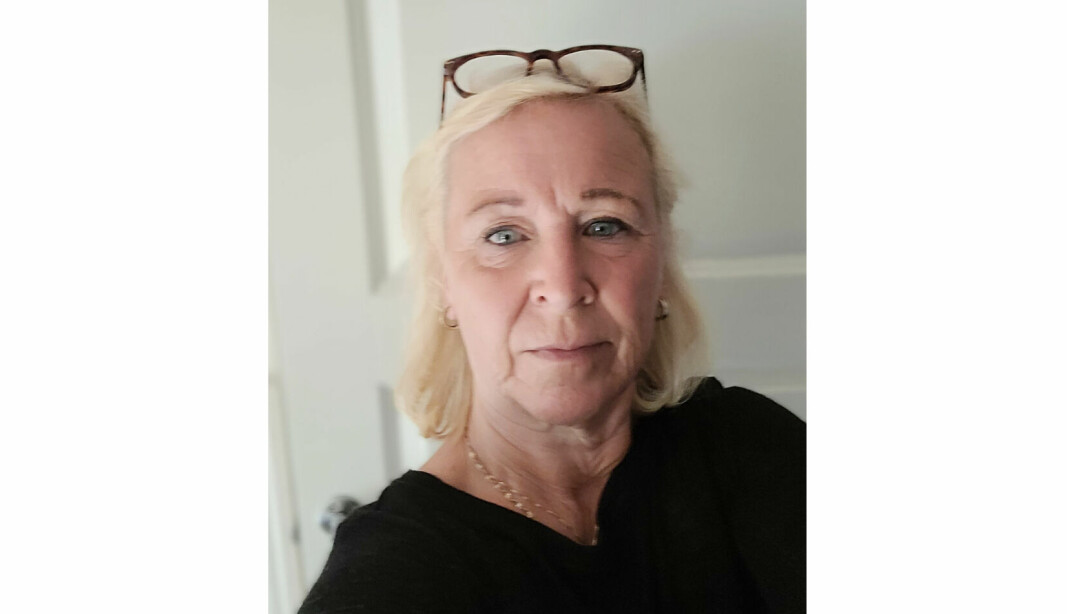 – Vi kan ikke leve med plask og vask i 2022. Det er hele tiden endringer i nye overflater, metoder, maskiner og utstyr, sier Gro Elin Aase, som lever og ånder for renholdsoperatørfaget. – Vi kan ikke leve med plask og vask i 2022. Det er hele tiden endringer i nye overflater, metoder, maskiner og utstyr, sier Gro Elin Aase, som lever og ånder for renholdsoperatørfaget.