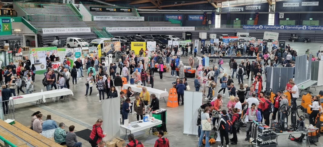 Over 800 besøkende, kunder og leverandører var innom renholdsmessen på Hamar. Over 800 besøkende, kunder og leverandører var innom renholdsmessen på Hamar.